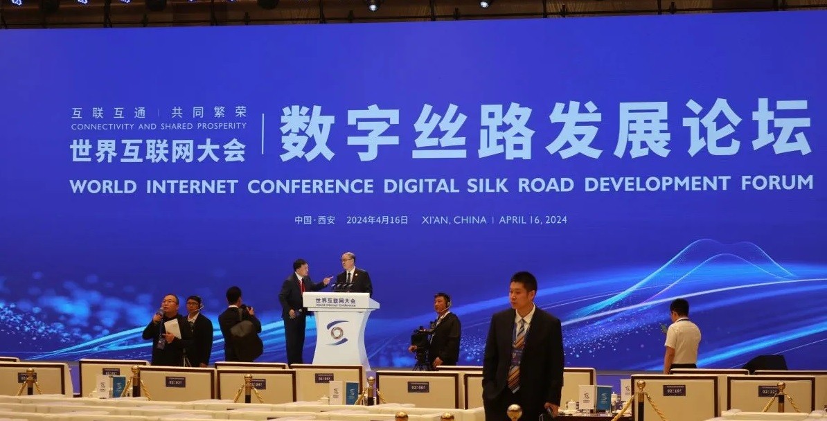 Diluncurkan 2015, China hendak perluas dan percepat 'Jalur Sutra Digital'